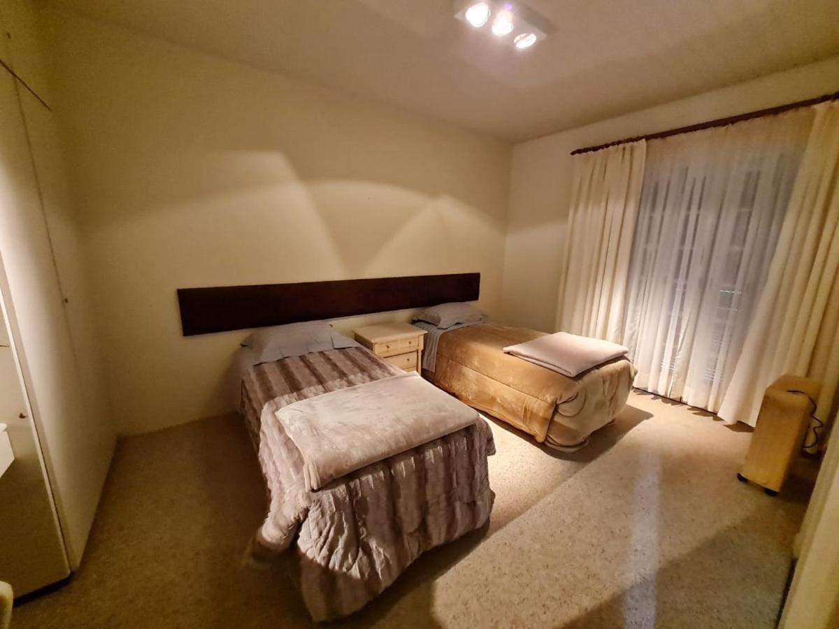 Belíssima COBERTURA no Condomínio Switzerland, o conforto que toda família merece Campos do Jordão Exterior foto