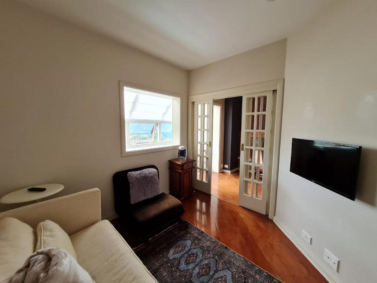 Belíssima COBERTURA no Condomínio Switzerland, o conforto que toda família merece Campos do Jordão Exterior foto