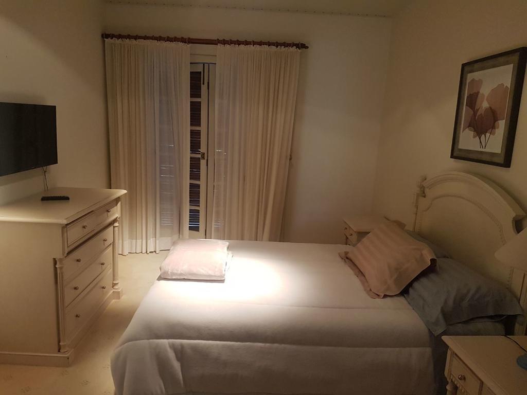 Belíssima COBERTURA no Condomínio Switzerland, o conforto que toda família merece Campos do Jordão Exterior foto