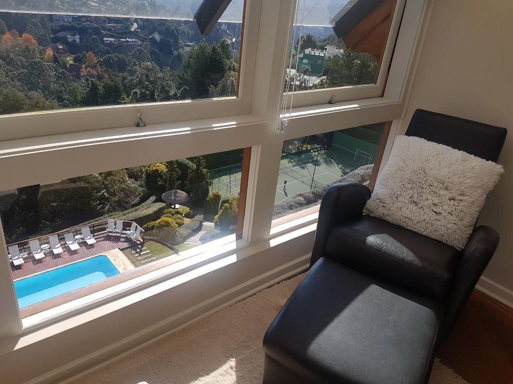 Belíssima COBERTURA no Condomínio Switzerland, o conforto que toda família merece Campos do Jordão Exterior foto