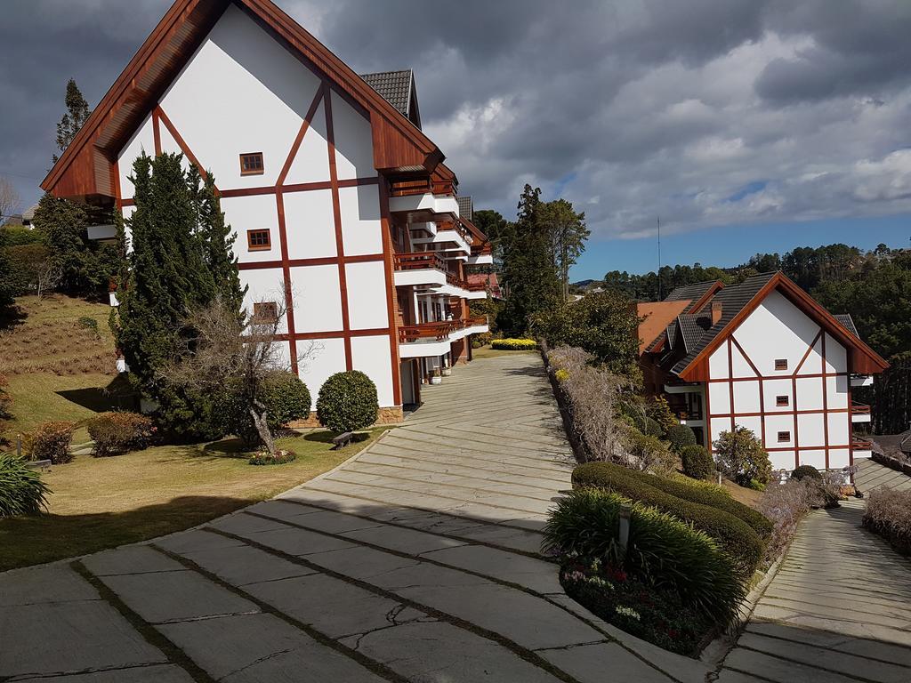 Belíssima COBERTURA no Condomínio Switzerland, o conforto que toda família merece Campos do Jordão Exterior foto